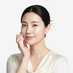 After using SKINFOOD Yuja C Serum — Asian woman with radiant, glass-like glowing skin
